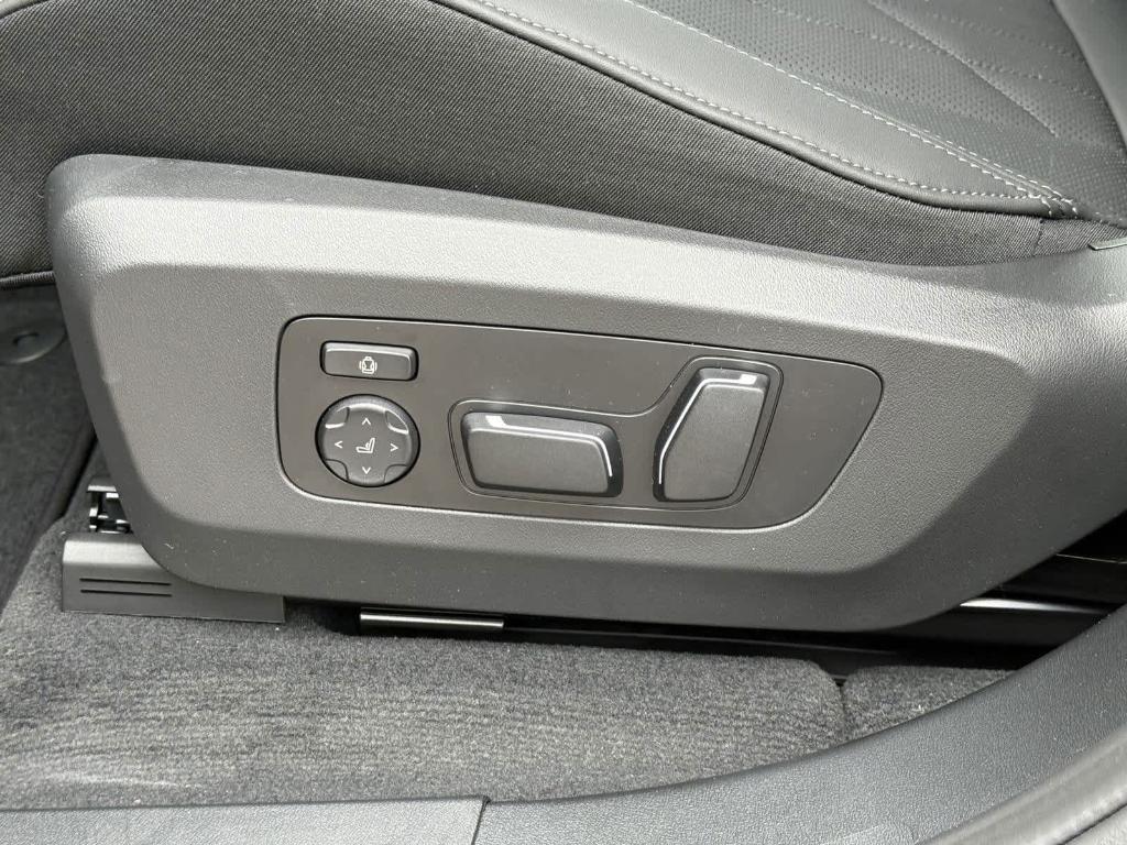 new 2025 BMW X3 car, priced at $59,900