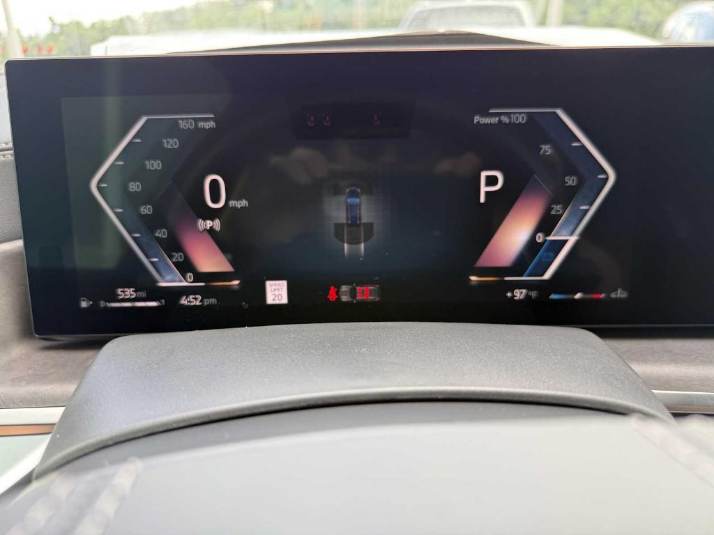 new 2026 BMW X7 car, priced at $96,505