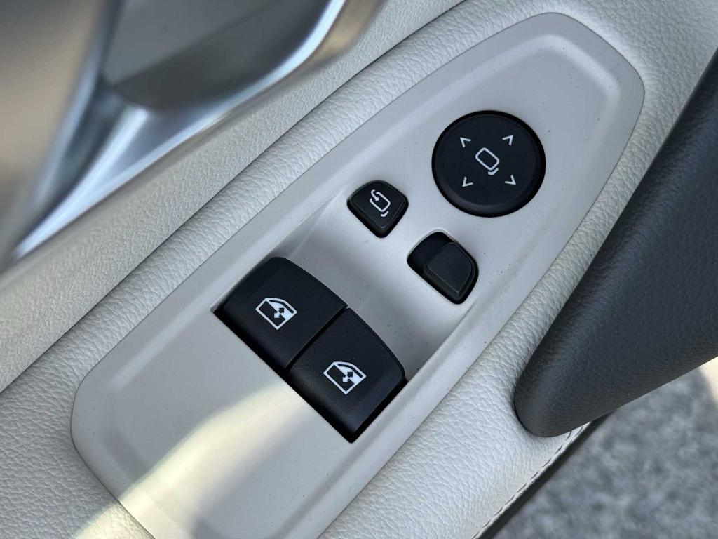 new 2025 BMW Z4 car, priced at $75,250