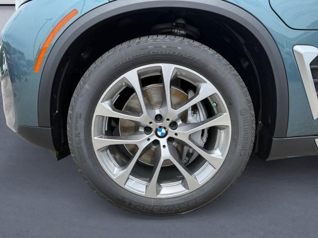 new 2026 BMW X5 PHEV car, priced at $80,025