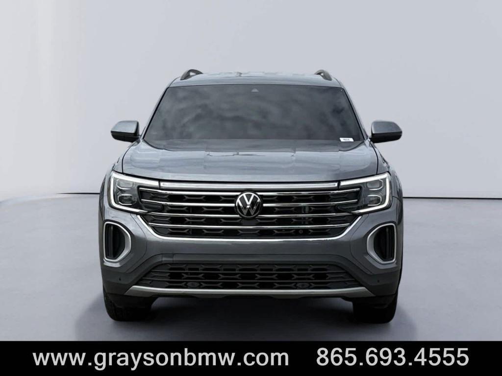 used 2024 Volkswagen Atlas car, priced at $34,649