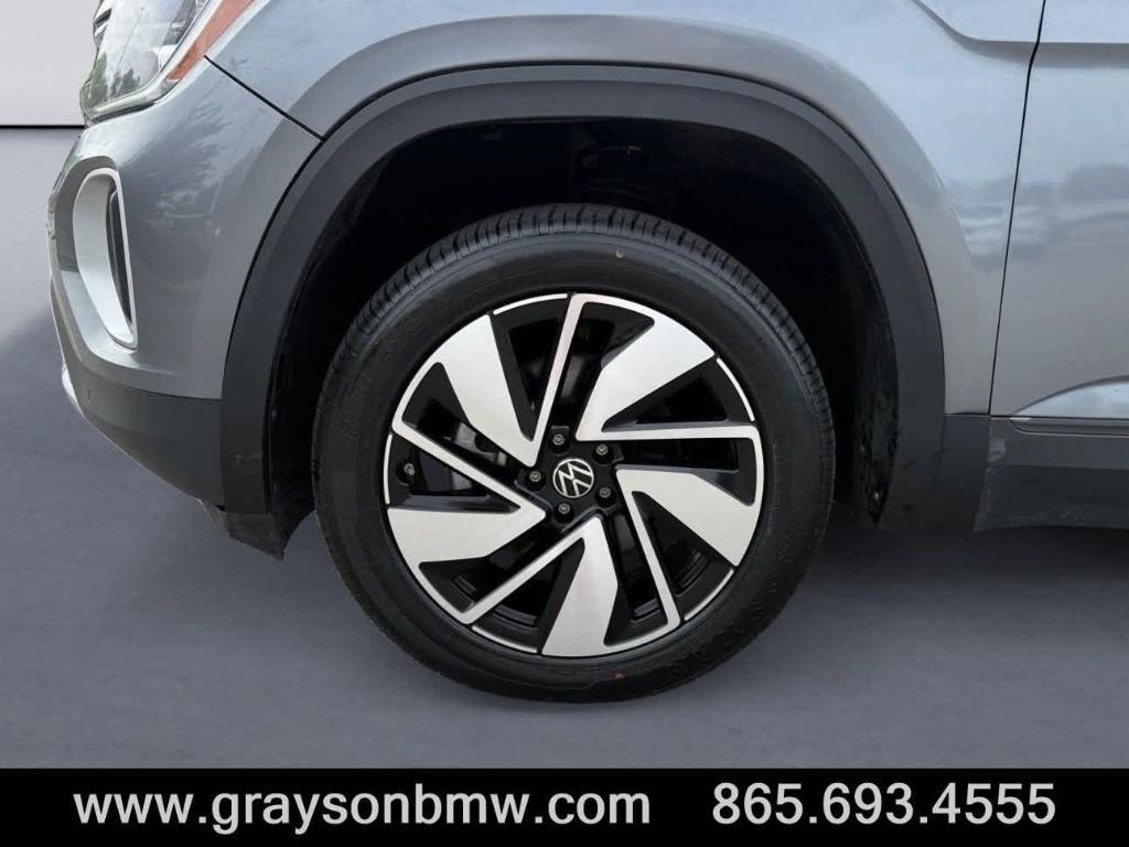 used 2024 Volkswagen Atlas car, priced at $34,649