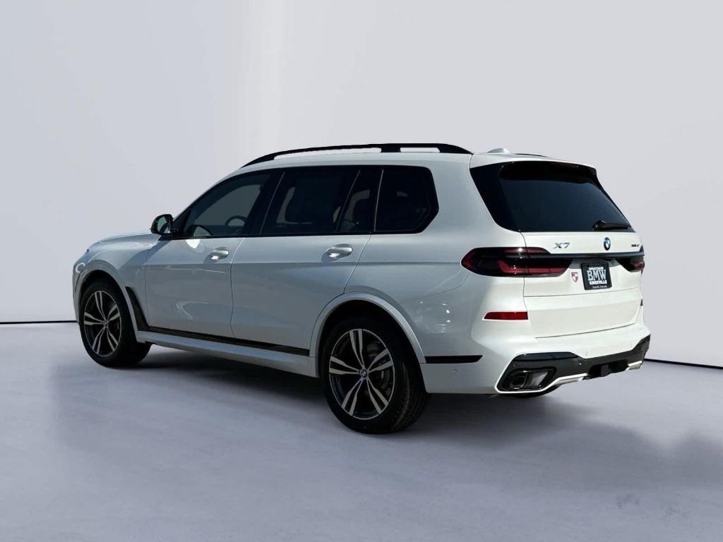 new 2025 BMW X7 car