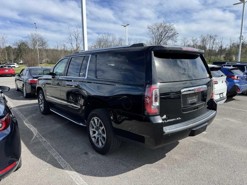 used 2019 GMC Yukon XL car, priced at $31,906