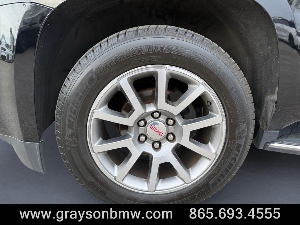 used 2019 GMC Yukon XL car, priced at $28,990