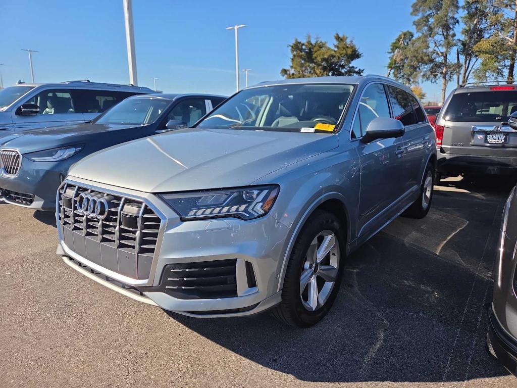 used 2024 Audi Q7 car, priced at $44,457