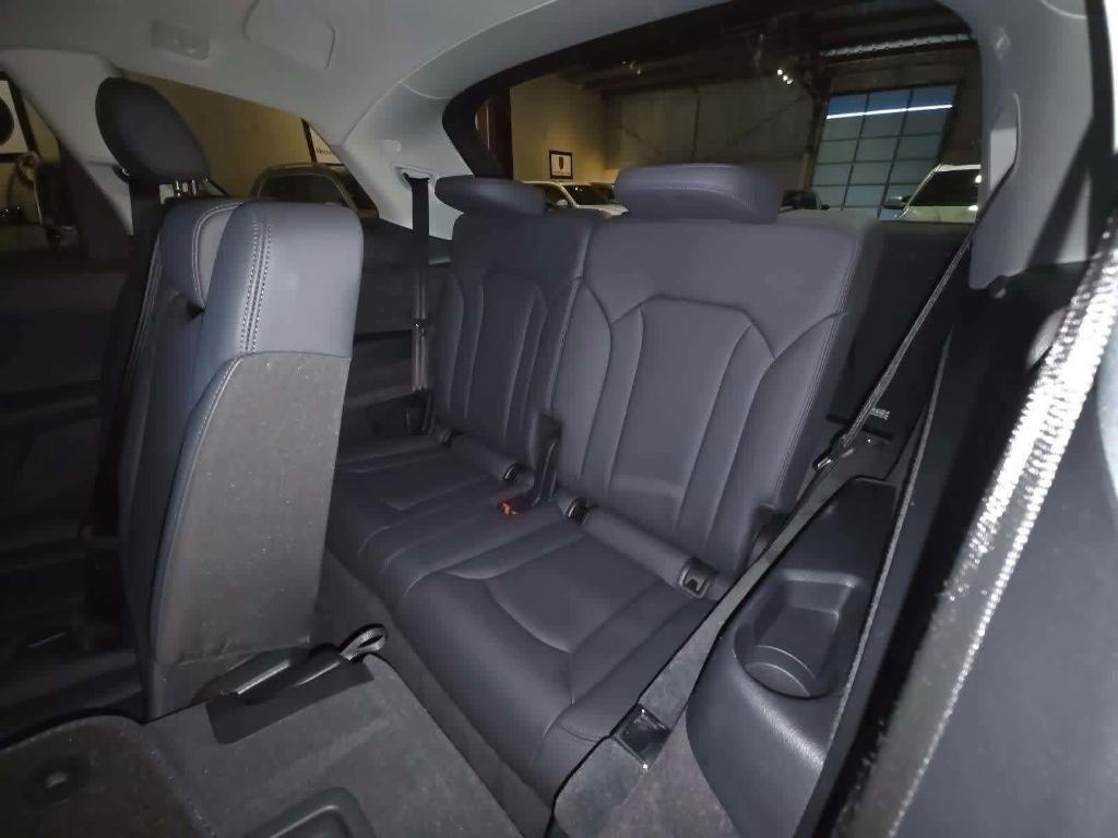 used 2024 Audi Q7 car, priced at $44,457