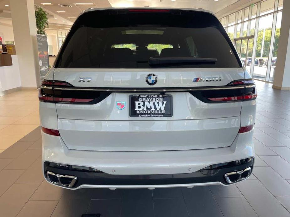 new 2025 BMW X7 car, priced at $118,260