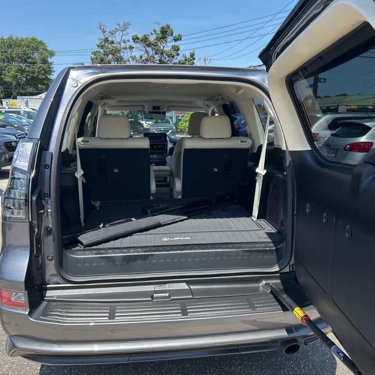 used 2023 Lexus GX 460 car, priced at $63,995