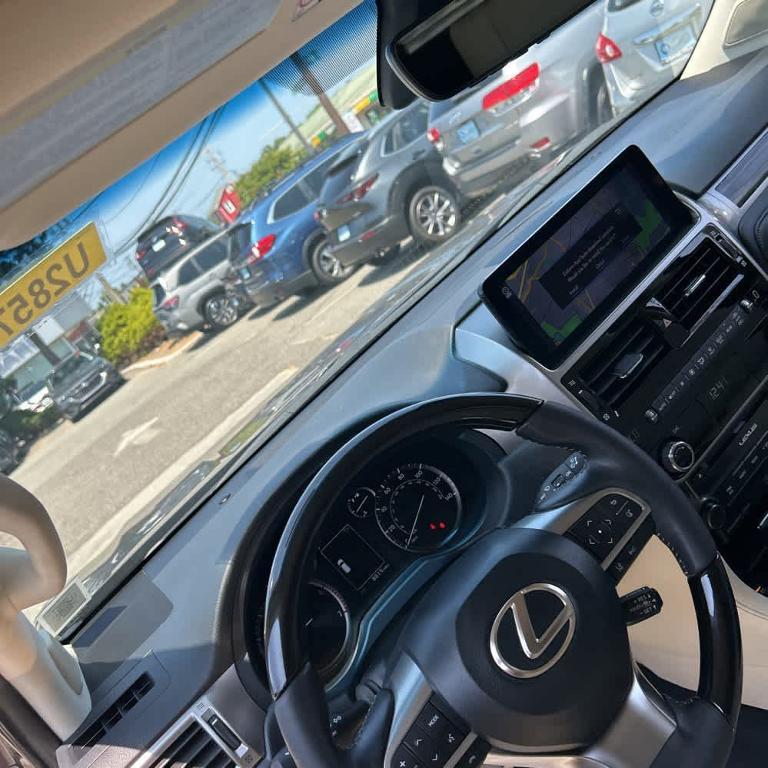 used 2023 Lexus GX 460 car, priced at $63,995