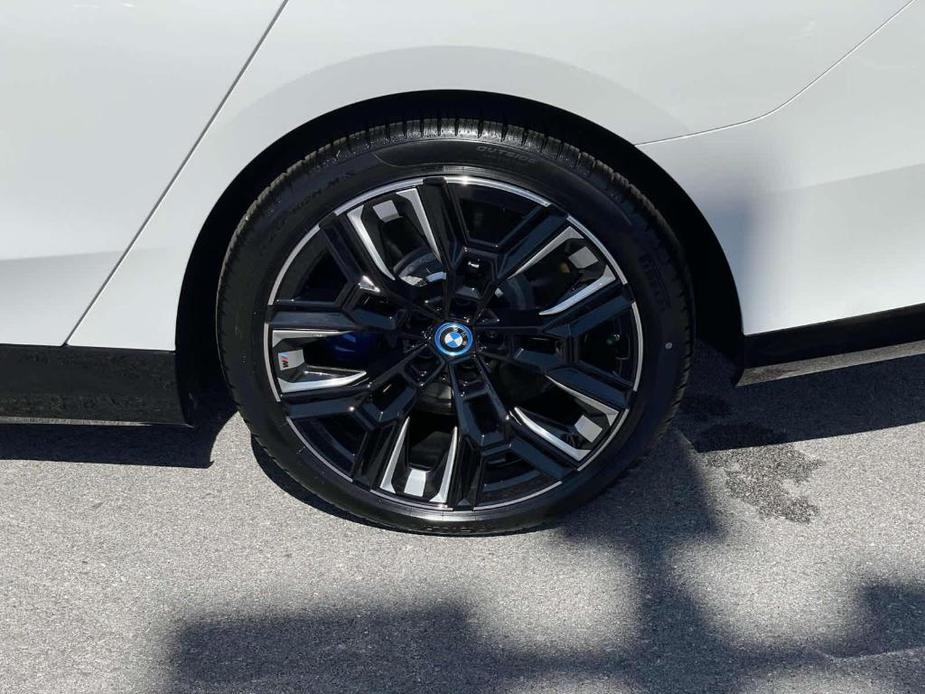 new 2024 BMW i5 car, priced at $91,210