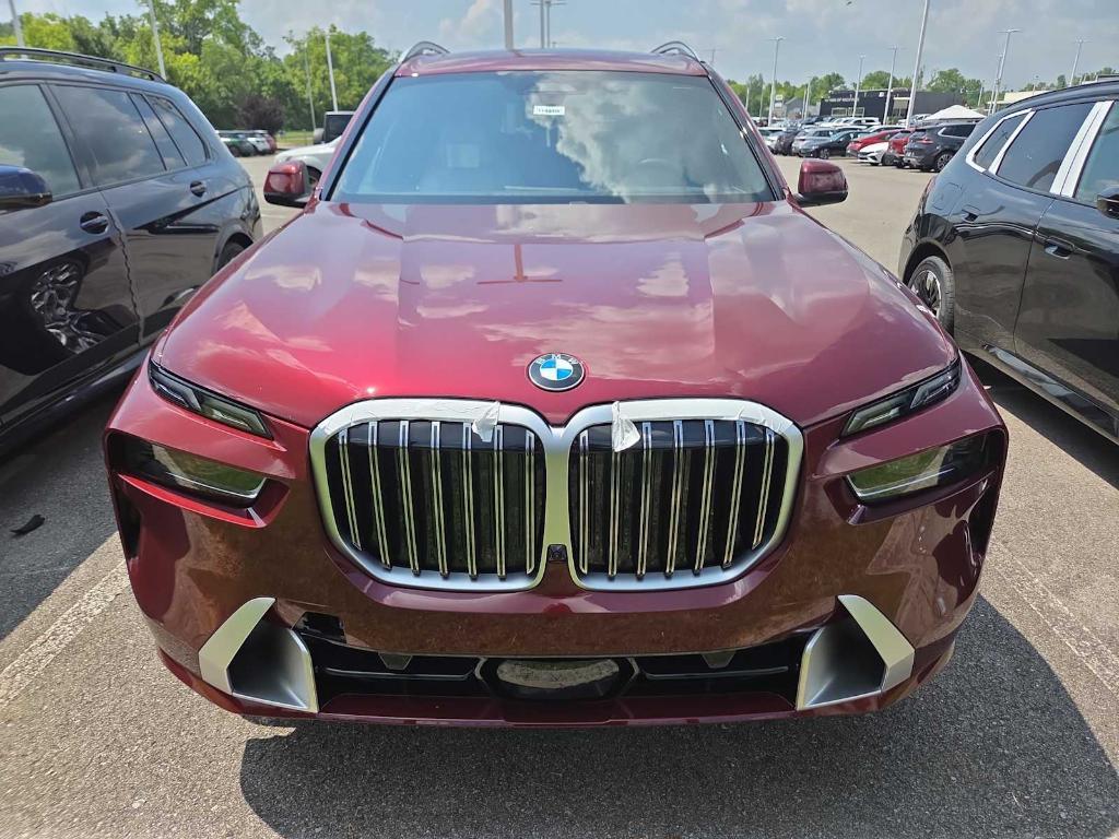 new 2026 BMW X7 car, priced at $93,105