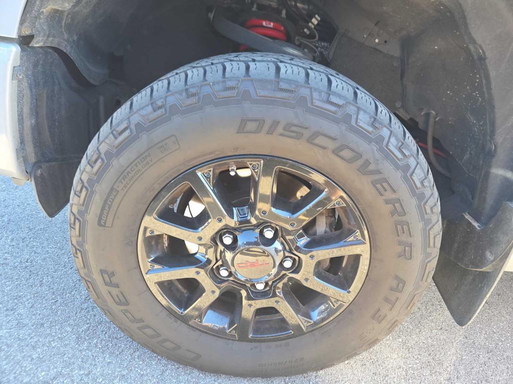 used 2017 Toyota Tundra car, priced at $37,942