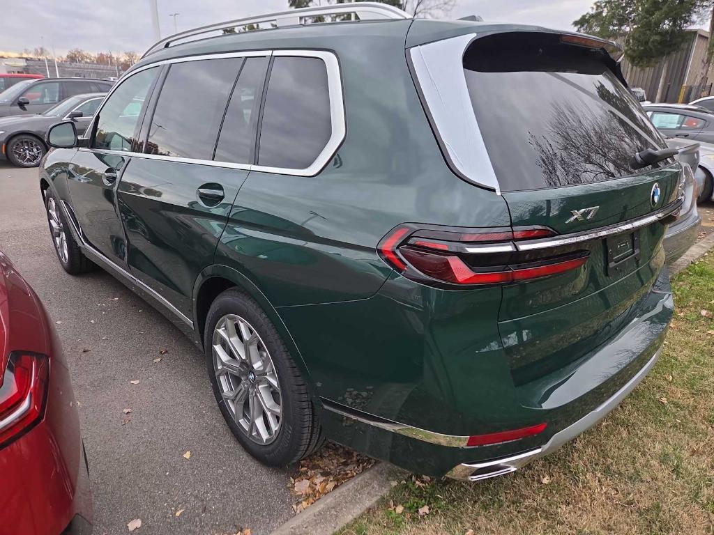 new 2026 BMW X7 car, priced at $102,325