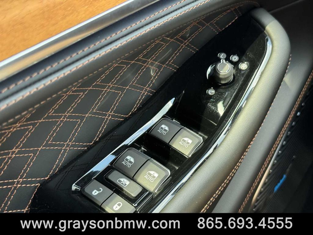 used 2023 Jeep Grand Cherokee car, priced at $45,995