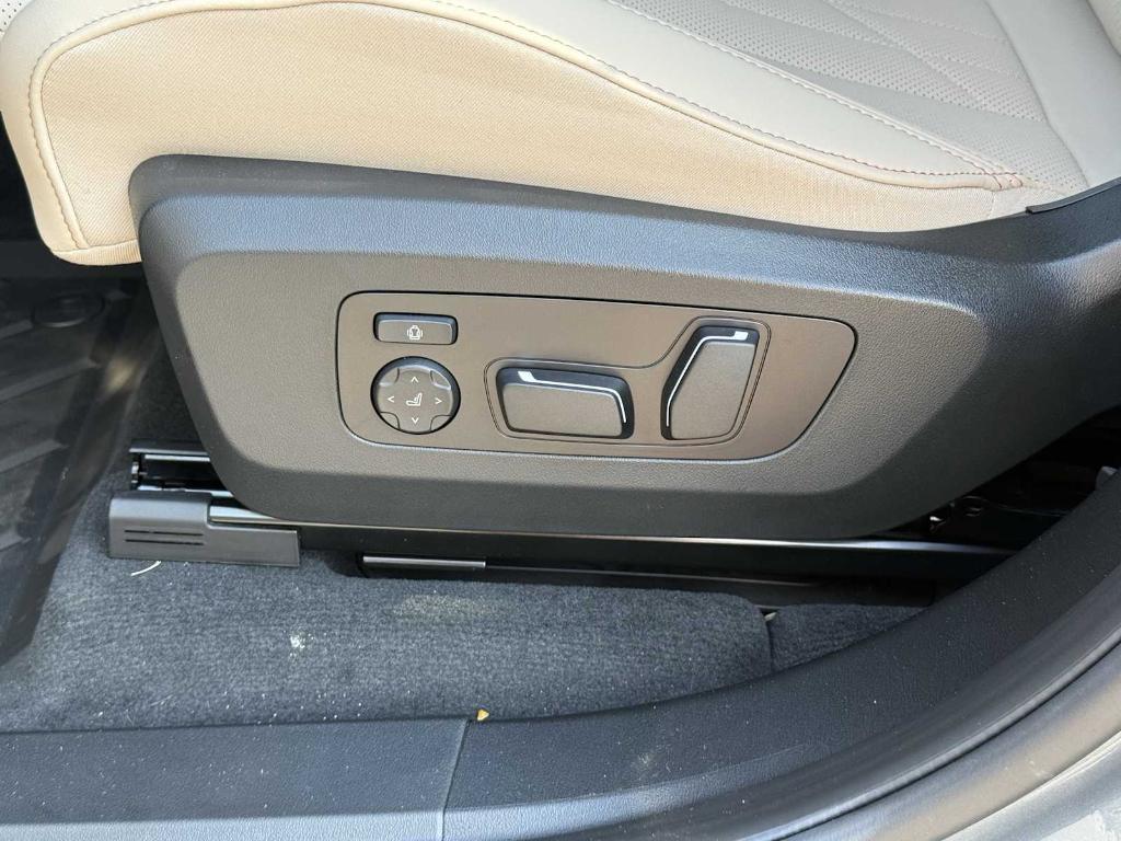 new 2025 BMW X3 car