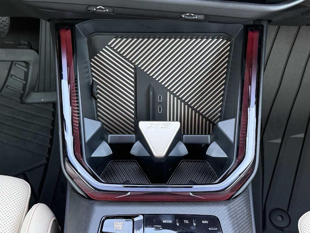 new 2025 BMW X3 car