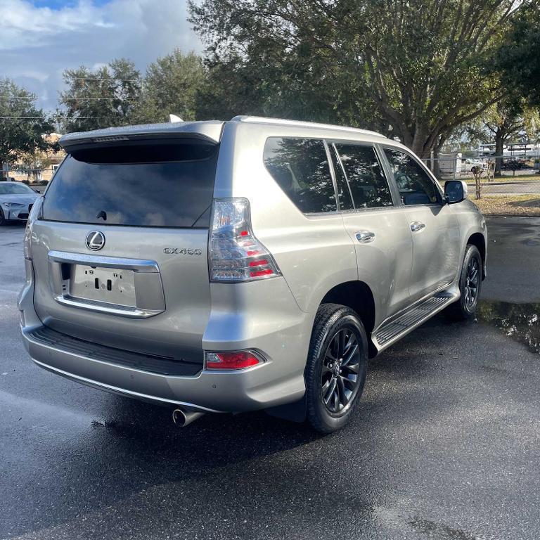 used 2022 Lexus GX 460 car, priced at $51,509