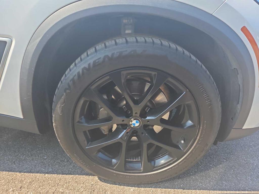 used 2021 BMW X5 car, priced at $35,872