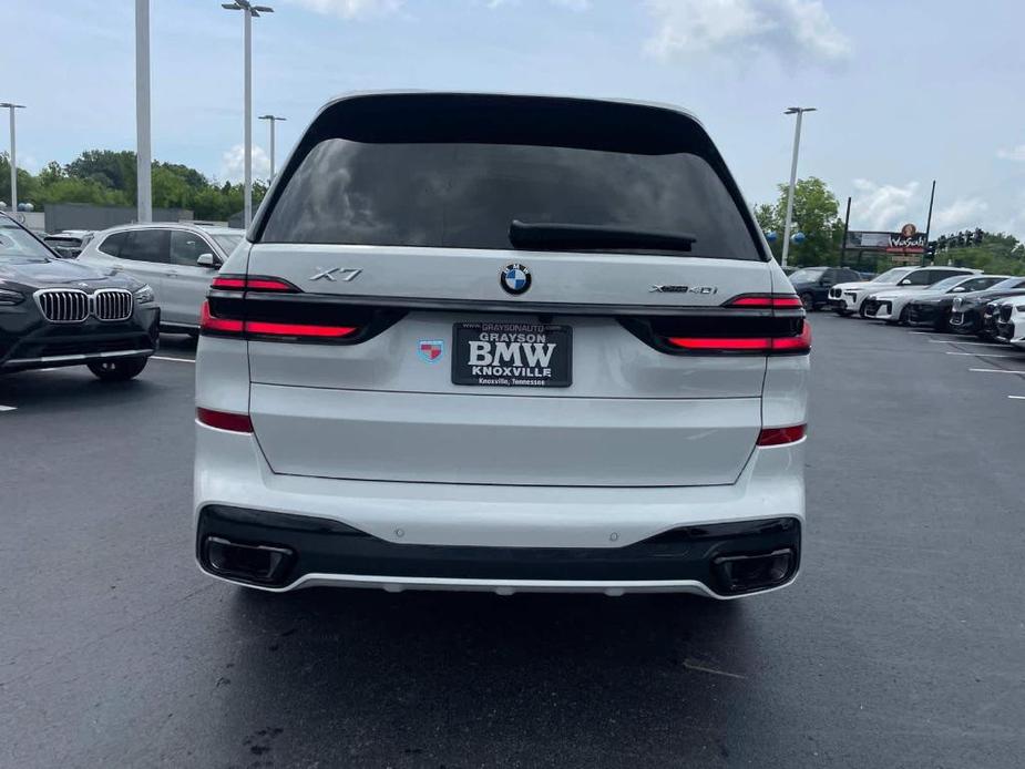 new 2025 BMW X7 car, priced at $100,240