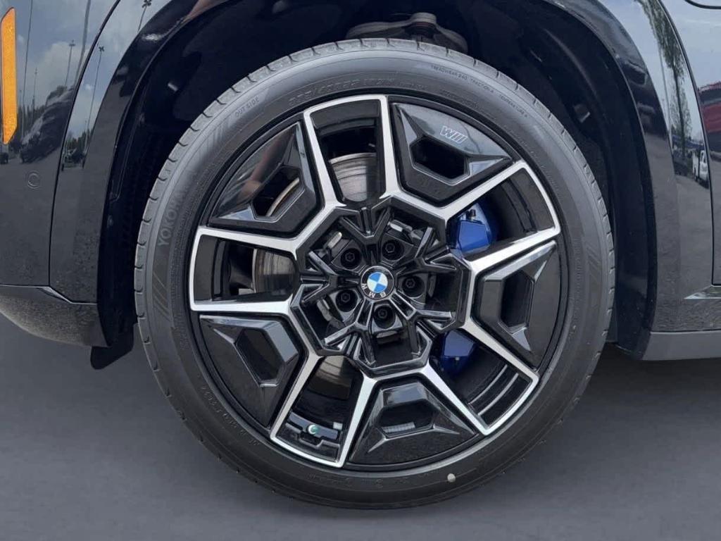 new 2025 BMW XM car, priced at $161,675