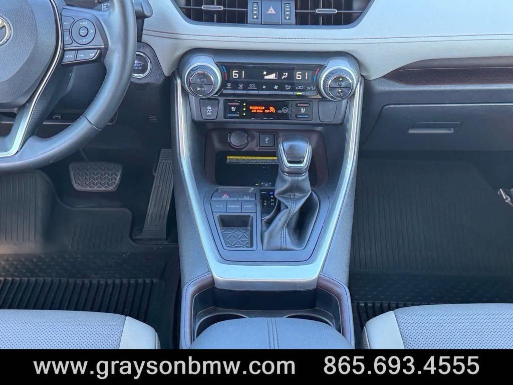used 2020 Toyota RAV4 car, priced at $25,387