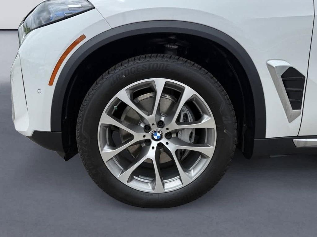 new 2026 BMW X5 car, priced at $76,600