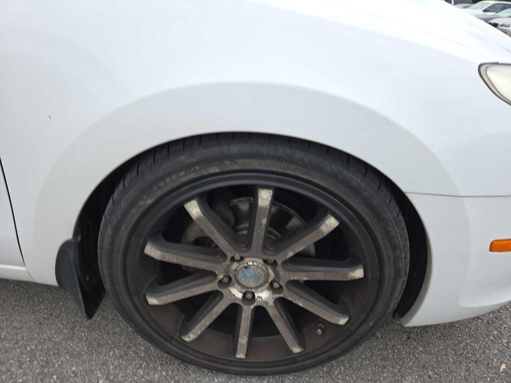 used 2011 Hyundai Elantra Touring car, priced at $6,145