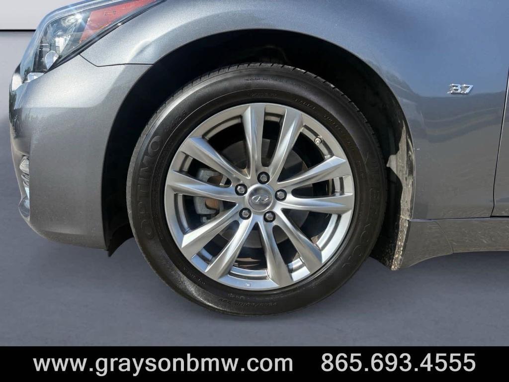 used 2015 INFINITI Q70 car, priced at $18,999