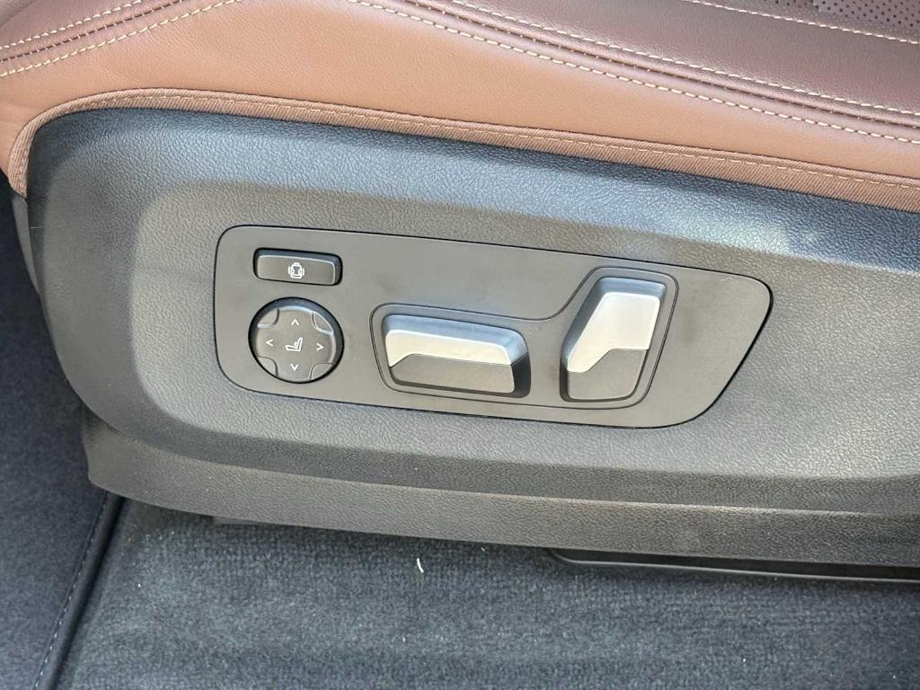 new 2025 BMW X5 car, priced at $75,260