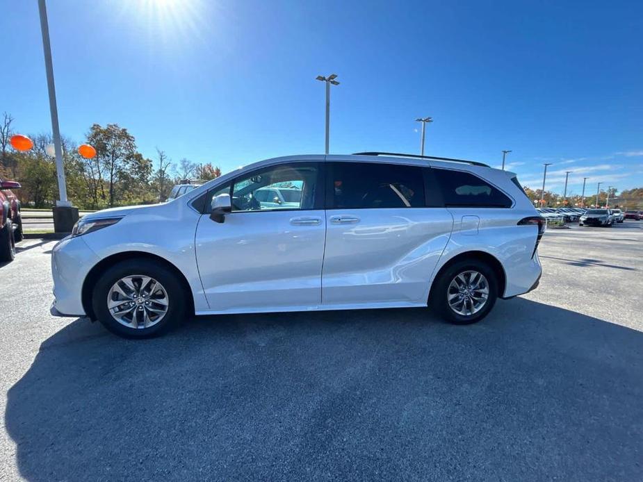 used 2023 Toyota Sienna car, priced at $46,707