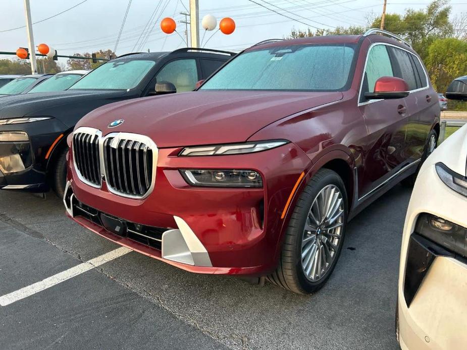 new 2025 BMW X7 car, priced at $98,090