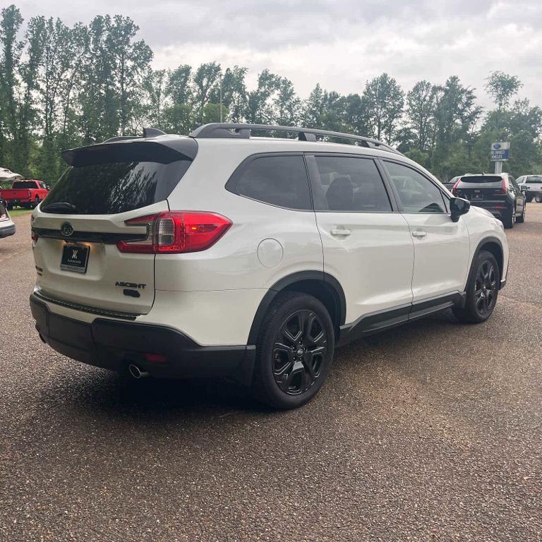 used 2024 Subaru Ascent car, priced at $40,367