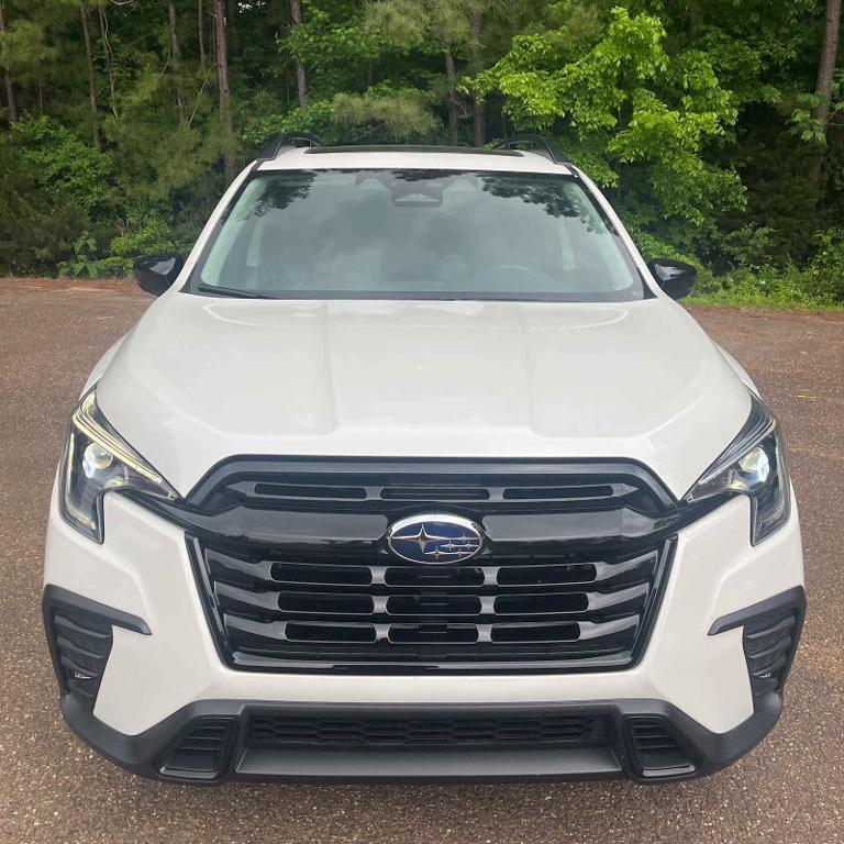 used 2024 Subaru Ascent car, priced at $40,367
