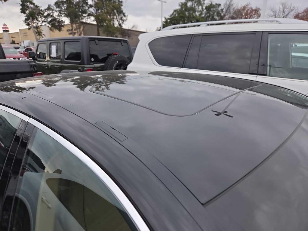 used 2012 Porsche Panamera car, priced at $18,182