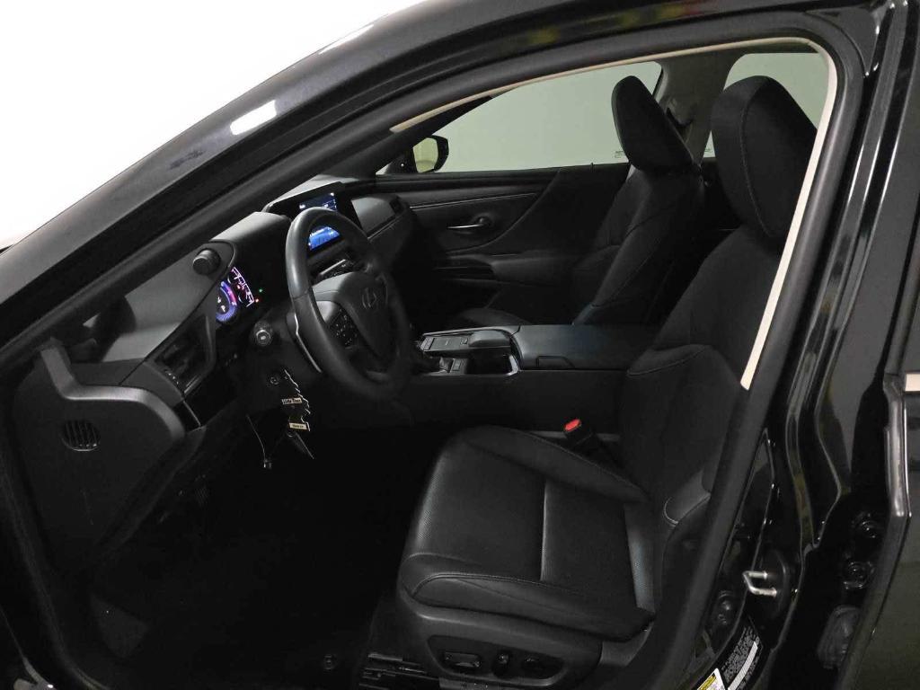 used 2022 Lexus ES 350 car, priced at $30,989