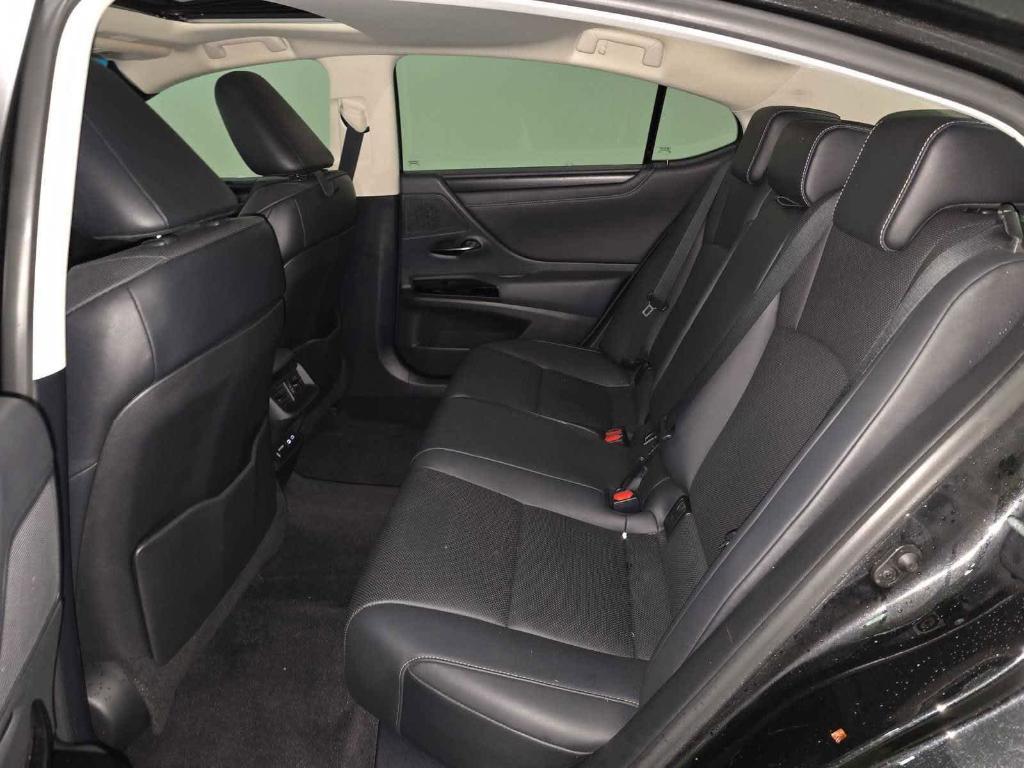 used 2022 Lexus ES 350 car, priced at $30,989