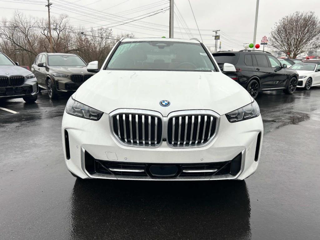 new 2025 BMW X5 PHEV car, priced at $76,625