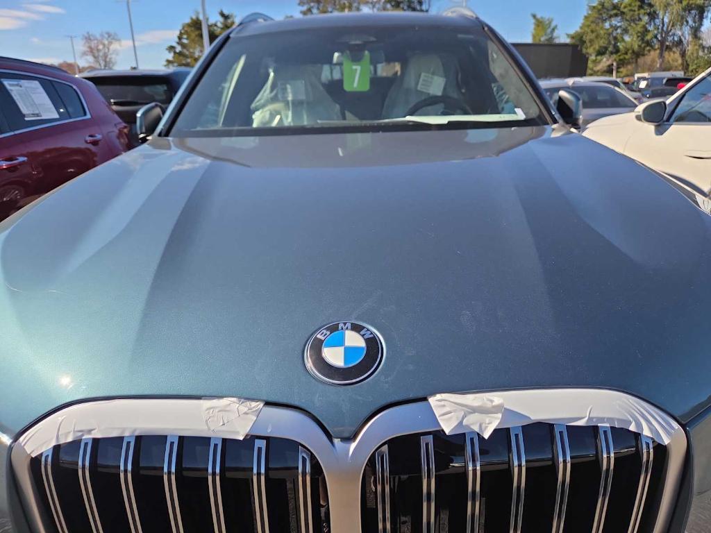 new 2026 BMW X7 car, priced at $96,525