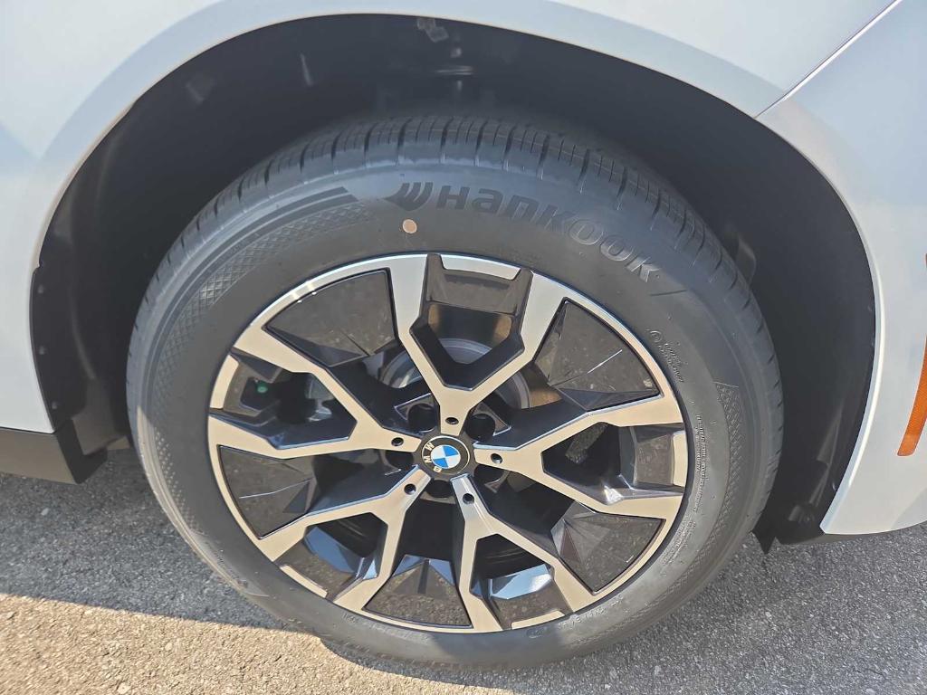 new 2025 BMW X3 car, priced at $56,550