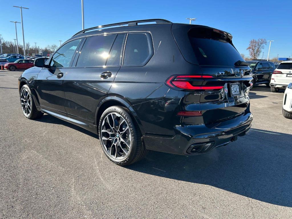 new 2025 BMW X7 car, priced at $119,870