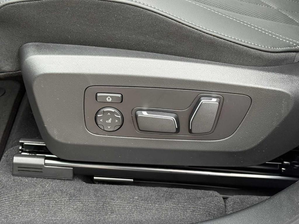 new 2025 BMW X3 car, priced at $56,725
