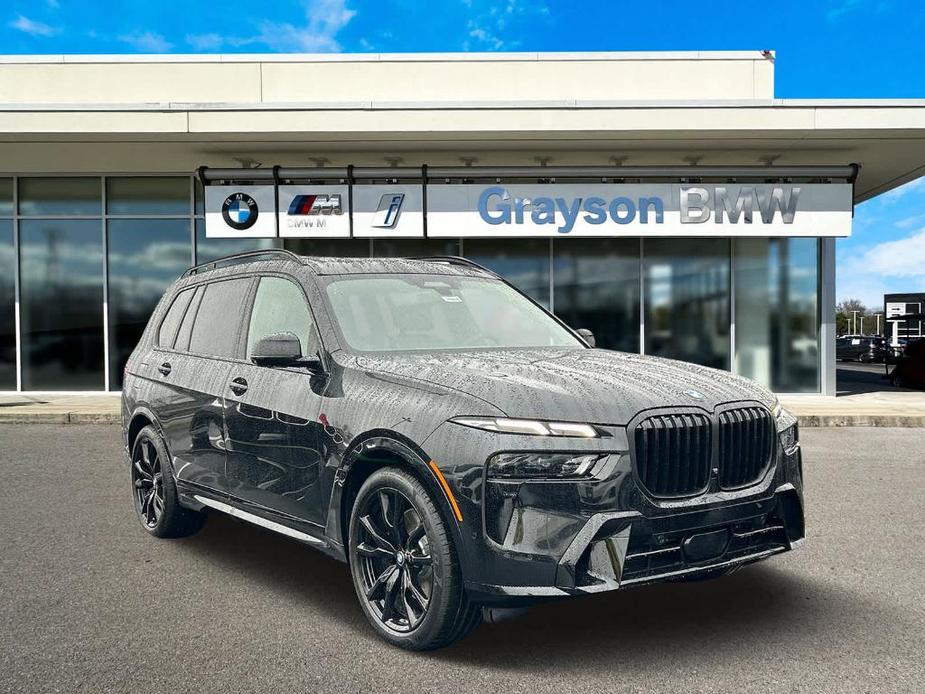 new 2025 BMW X7 car, priced at $99,095