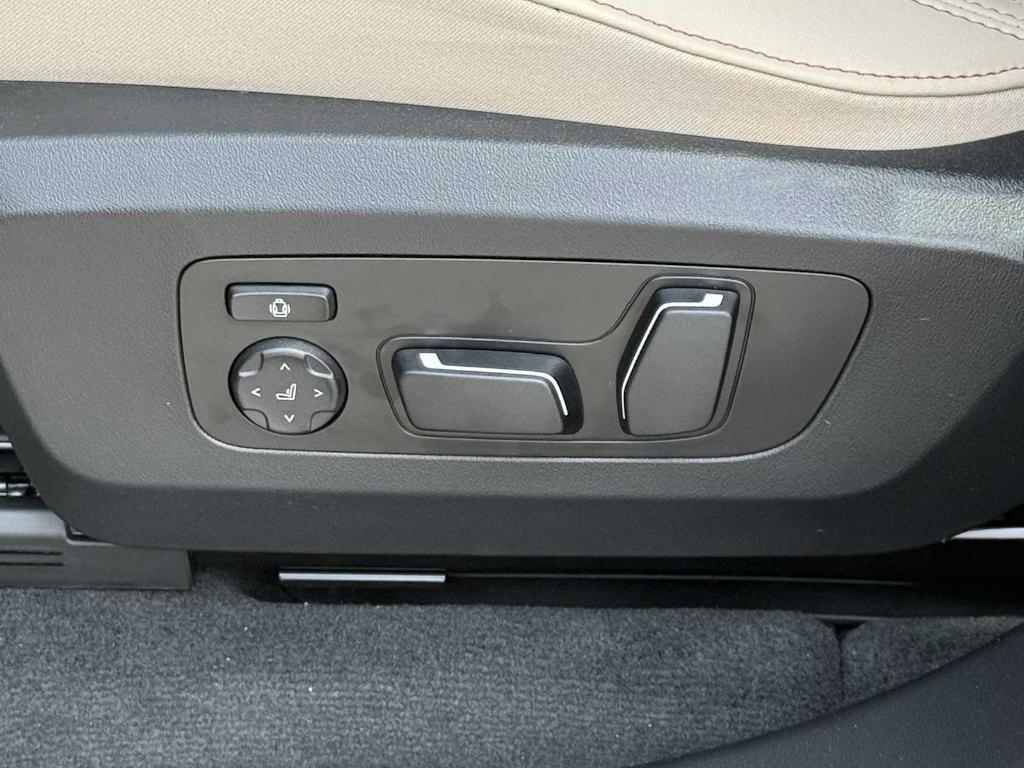 new 2025 BMW X3 car, priced at $63,050