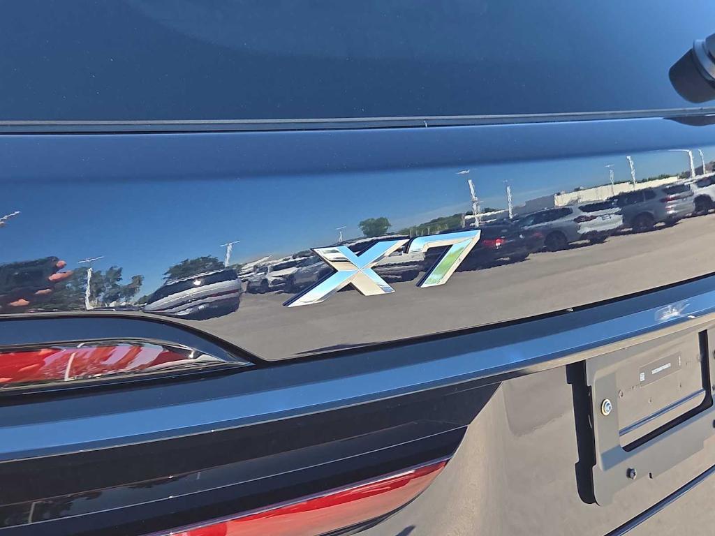 new 2026 BMW X7 car, priced at $103,455