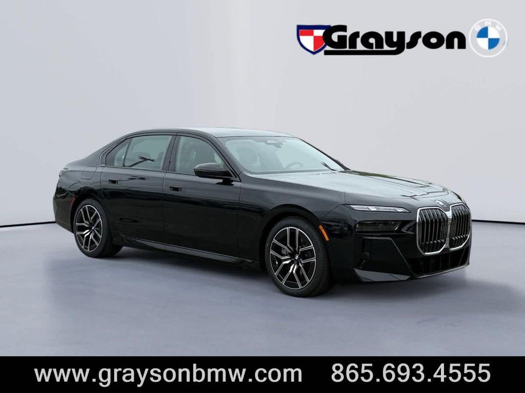 new 2025 BMW 760 car, priced at $133,485
