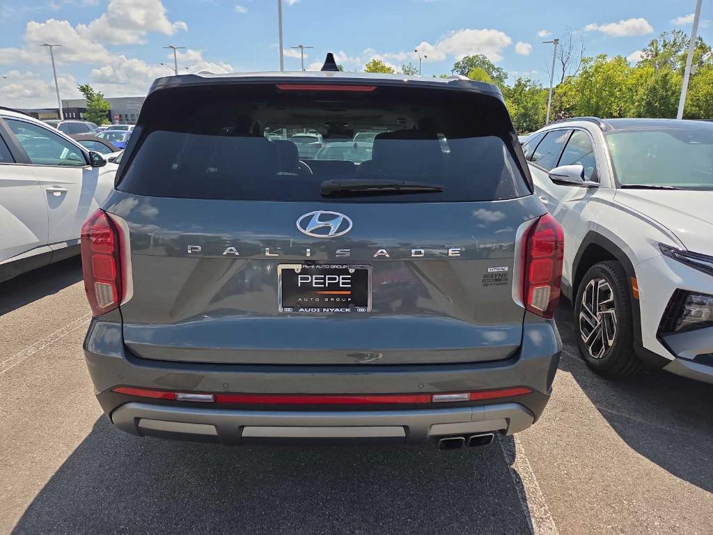 used 2023 Hyundai Palisade car, priced at $36,995