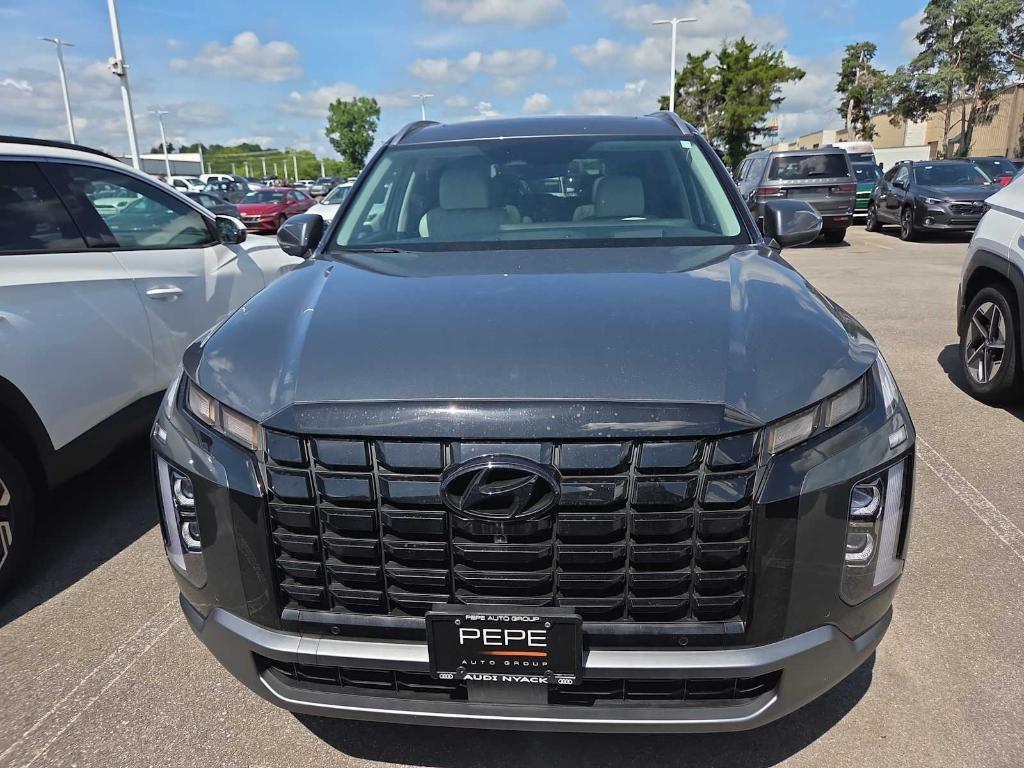 used 2023 Hyundai Palisade car, priced at $36,995