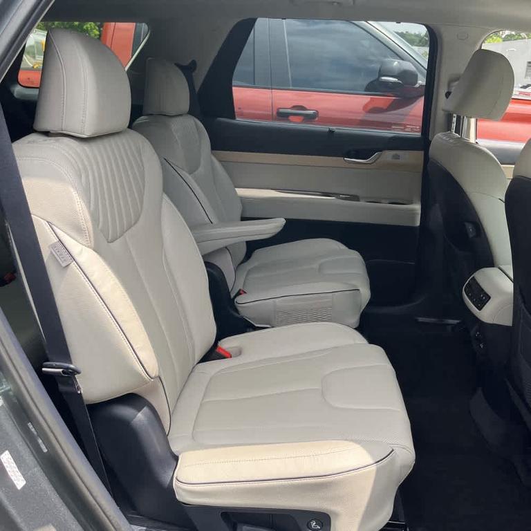 used 2023 Hyundai Palisade car, priced at $36,995