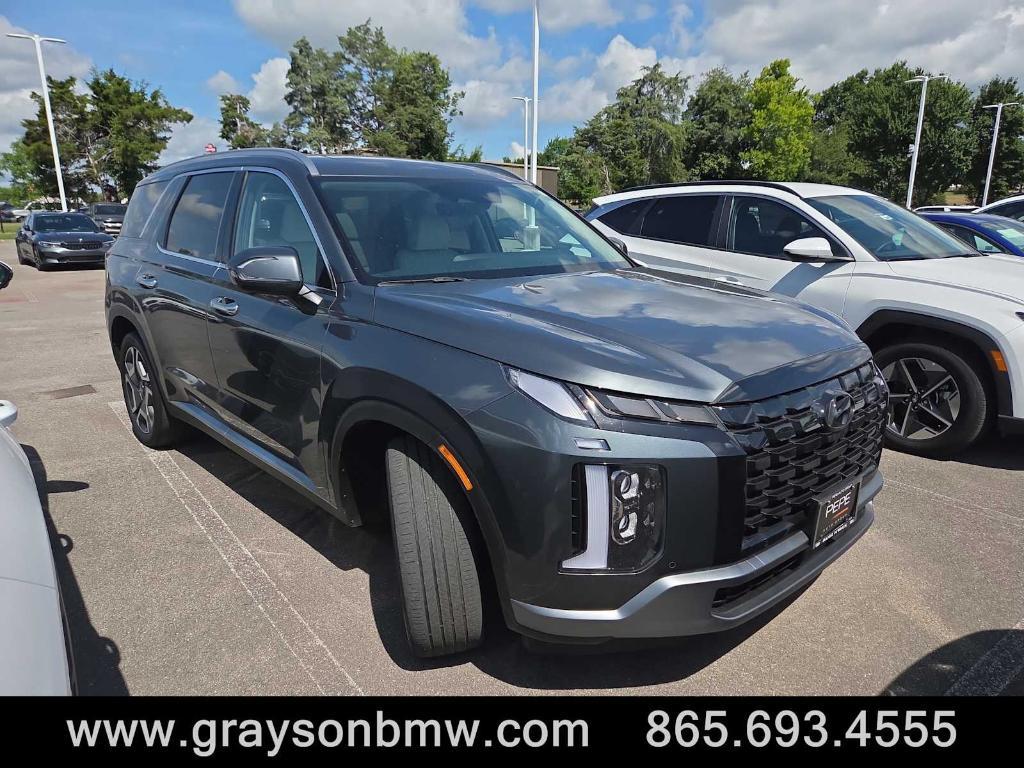 used 2023 Hyundai Palisade car, priced at $36,995